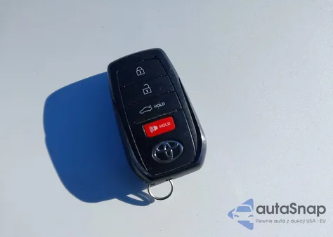 2025 Toyota Camry Se z USA, uszkodzony, nr VIN 4T1DAACK5SU043841